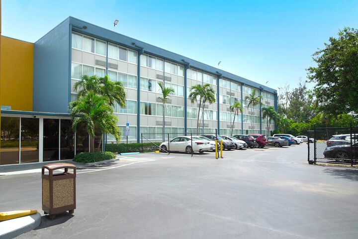Hotel 5 of 54