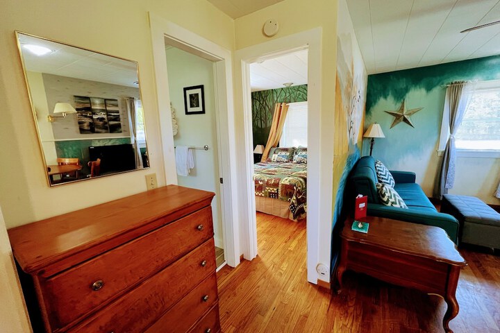 Room 118 of 177
