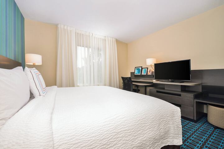 Room 15 of 39