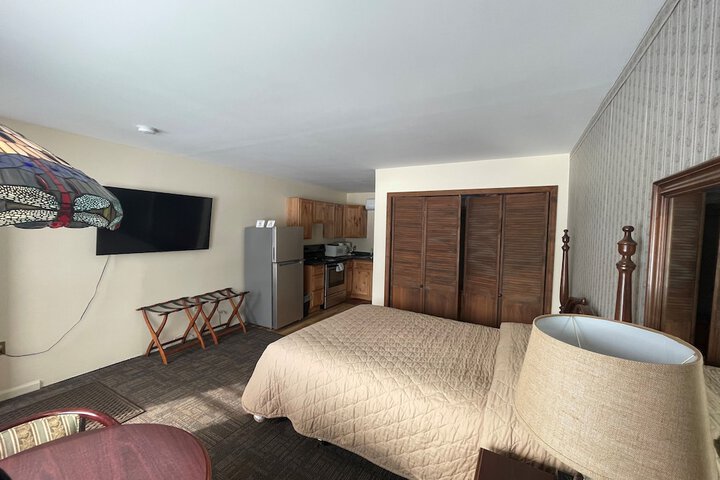 Room 44 of 78