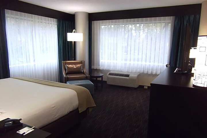 Room 58 of 99