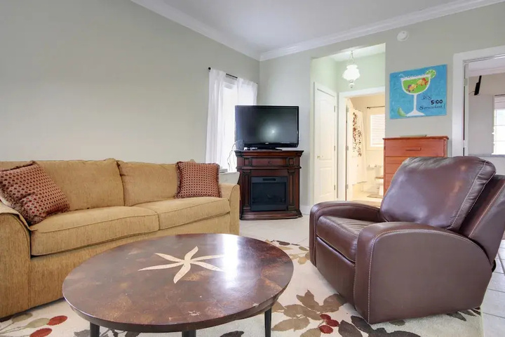 Toes in The Water 46cu - 1 Br Condo