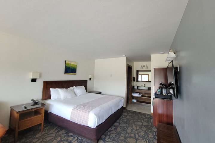 Room 17 of 63