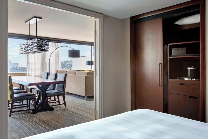 Portland Marriott Downtown Waterfront