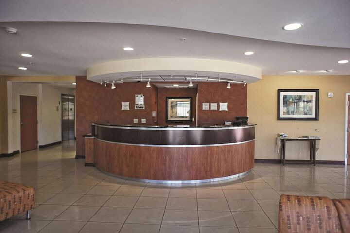 La Quinta Inn & Suites by Wyndham Edmond