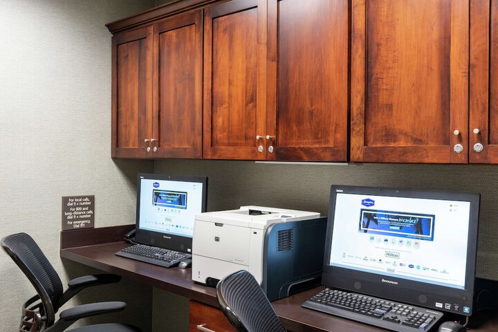 Business Center 48 of 48