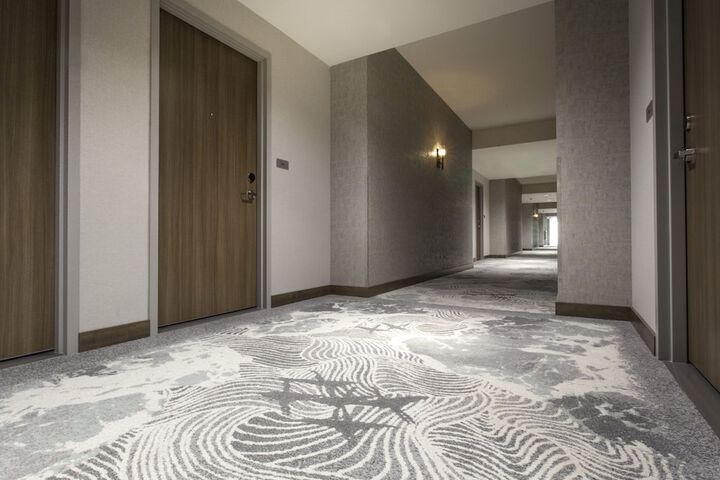 Ballroom/Hall 24 of 33