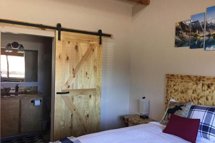 Room 10 of 24
