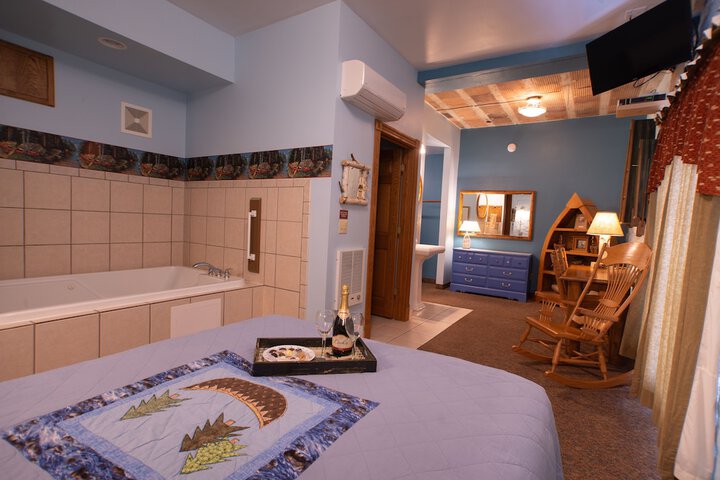 Room 35 of 119