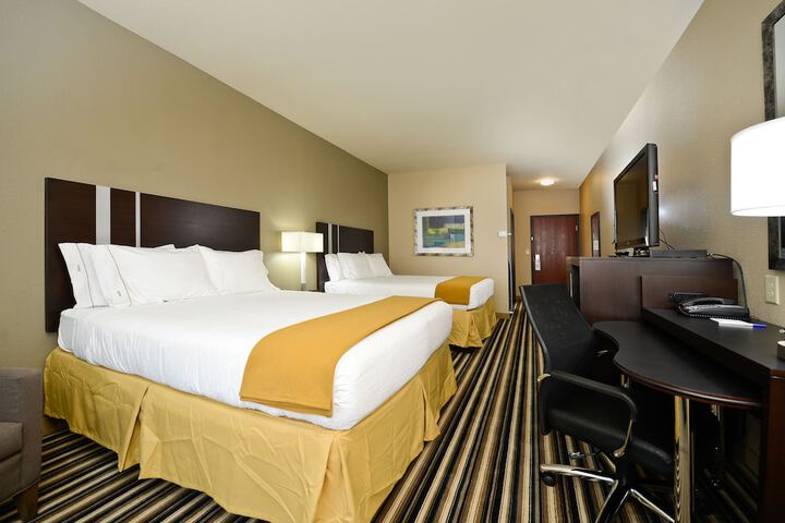 Room 16 of 34