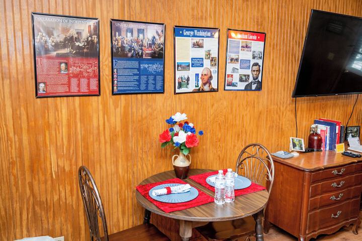 Mountain Aire Cottages Inn & Glamping