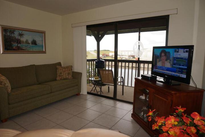 Bass & Sun Condominium 2 / 2 Bedroom