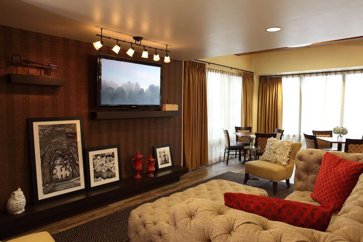 Hotel Interior 6 of 28