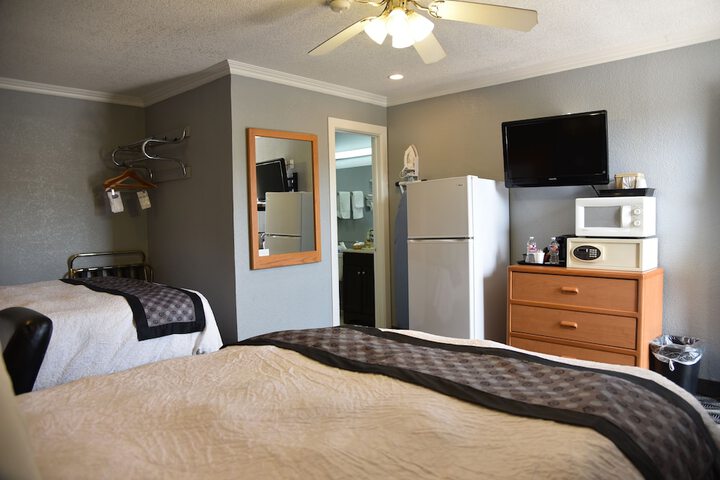 Room 28 of 45