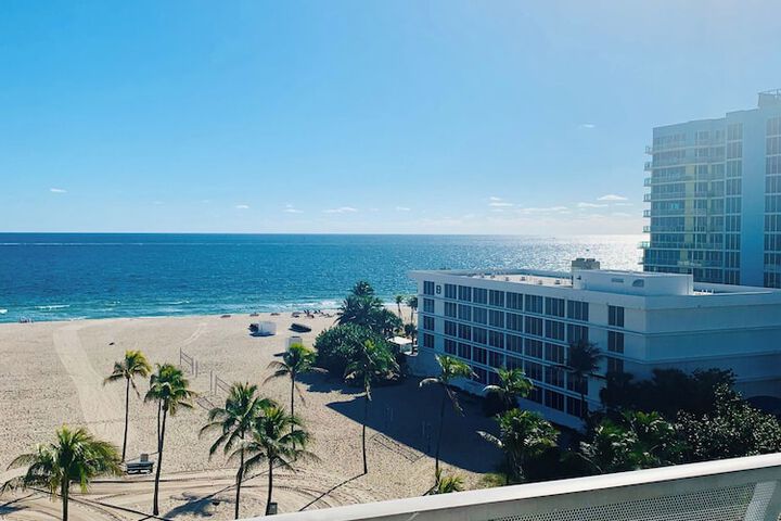 B Ocean Resort Fort Lauderdale Beach