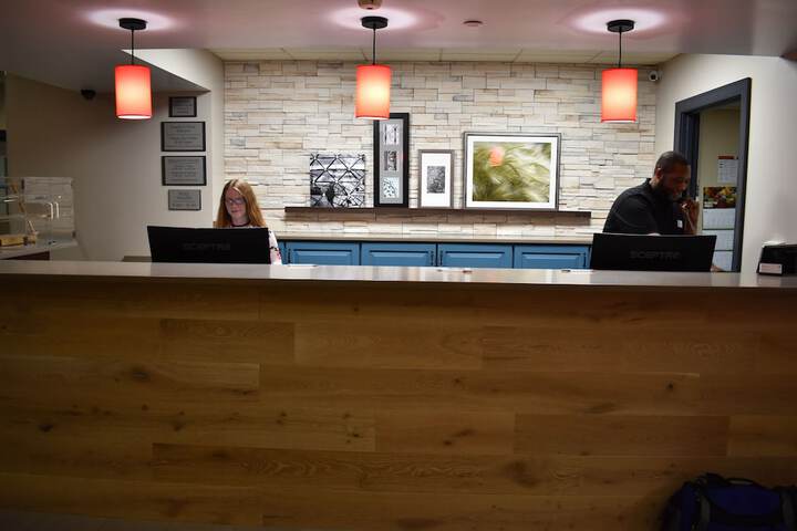 Country Inn & Suites by Radisson Hagerstown, MD