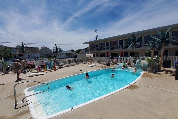Pool 3 of 33