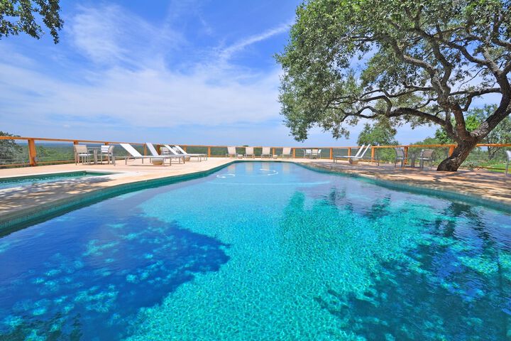Pool 14 of 353