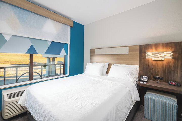 Holiday Inn Express Hotel & Suites St. Robert by IHG