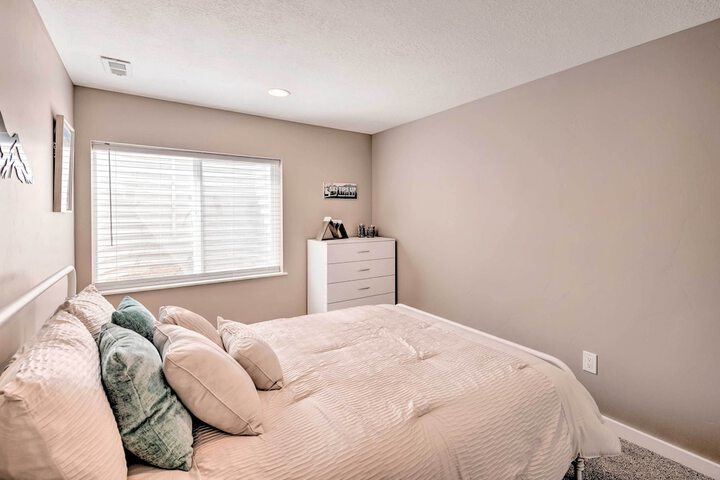 Short Drive to State Parks: Herber City Apt
