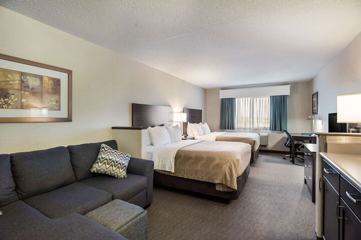 Quality Inn & Suites Pueblo West