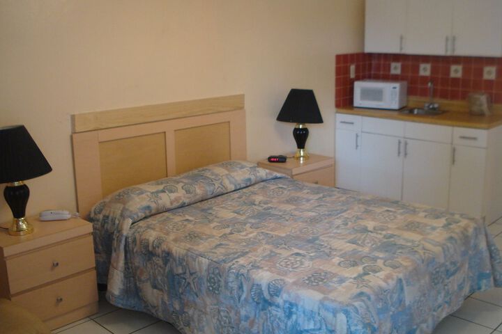 Knights Inn Hallandale