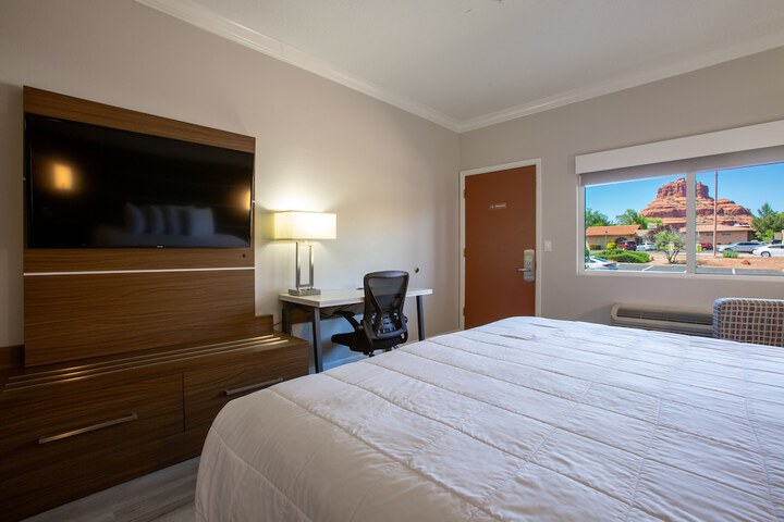 Room 36 of 50