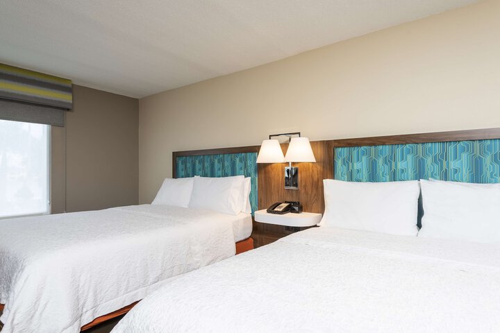Room 8 of 44