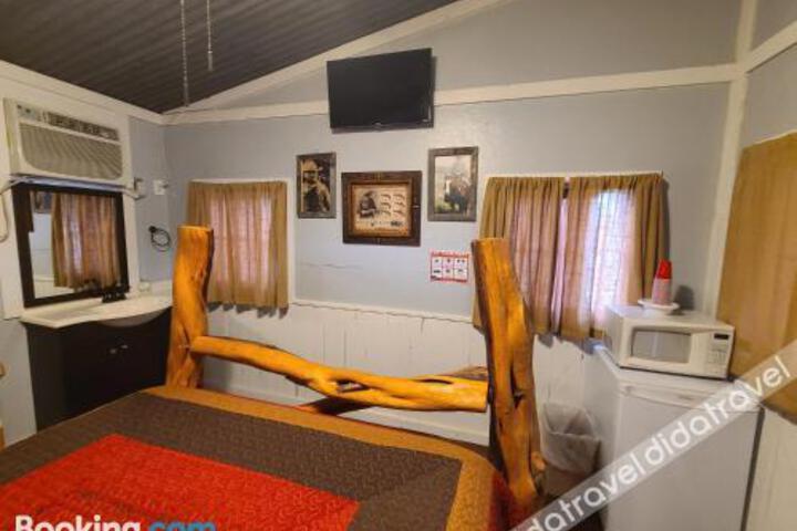The Buffalo Girls Hotel