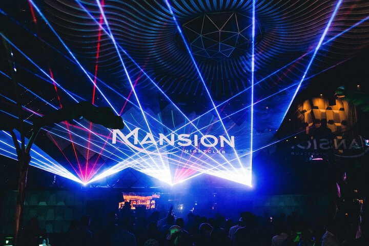 Paradox Vancouver