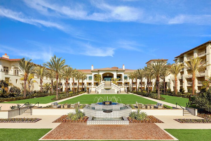 Hotel 5 of 107