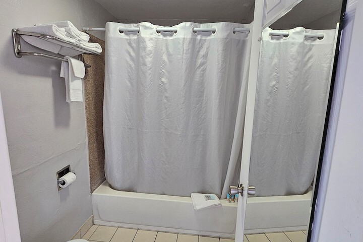 Room 15 of 55