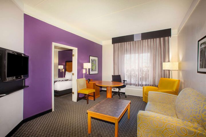 Room 18 of 51
