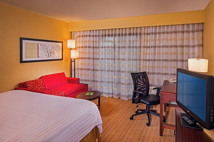Room 9 of 21