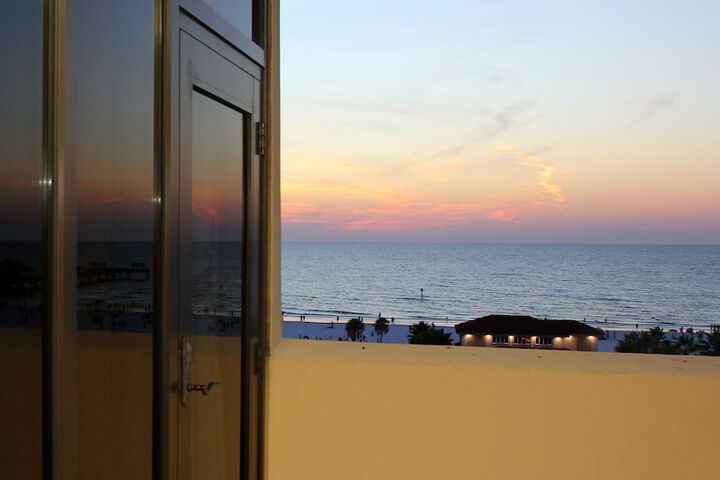 Hotel View 98 of 101