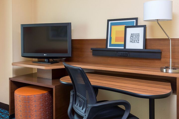 Fairfield Inn & Suites Galesburg