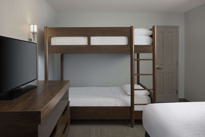 Room 46 of 88