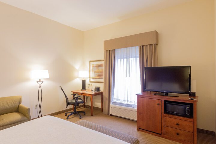 Room 40 of 48