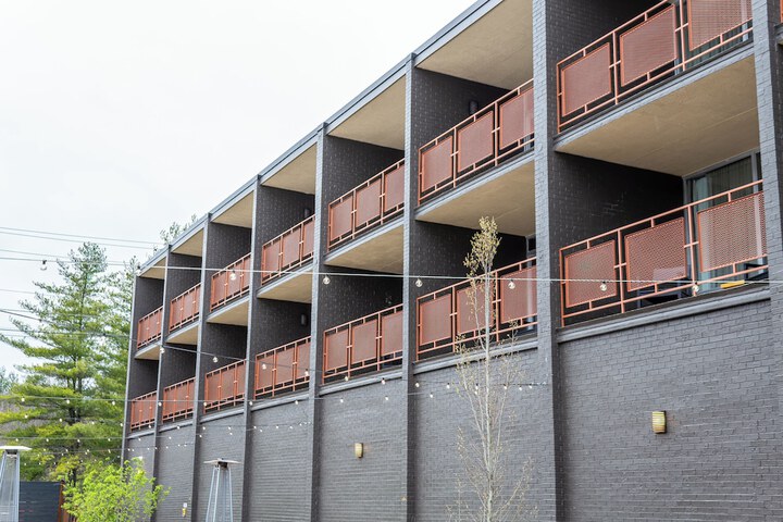 Rhodes Motor Lodge