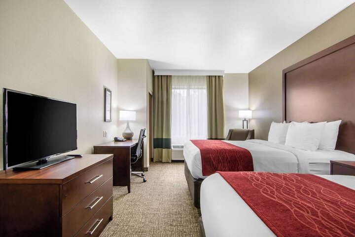 Comfort Inn & Suites Shawnee - Kansas City