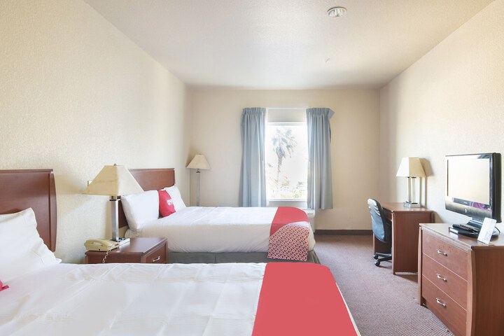 Room 34 of 46