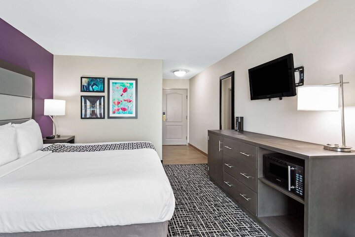 Room 18 of 55