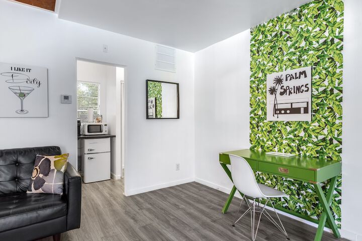 Room 20 of 63