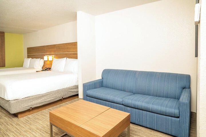 Holiday Inn Express Hotel & Suites Hesperia by IHG