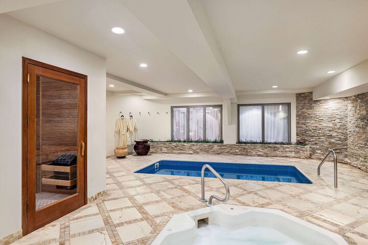 Pool 3 of 66