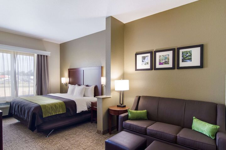 Room 17 of 31