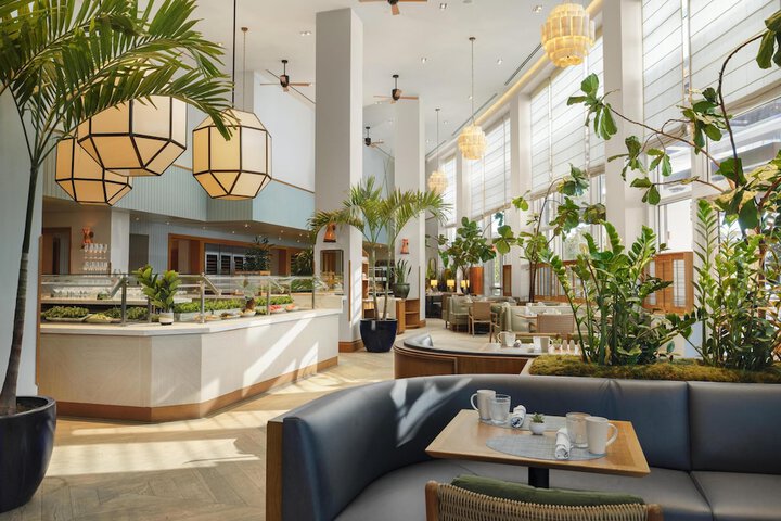 Signia by Hilton Diplomat Beach Resort
