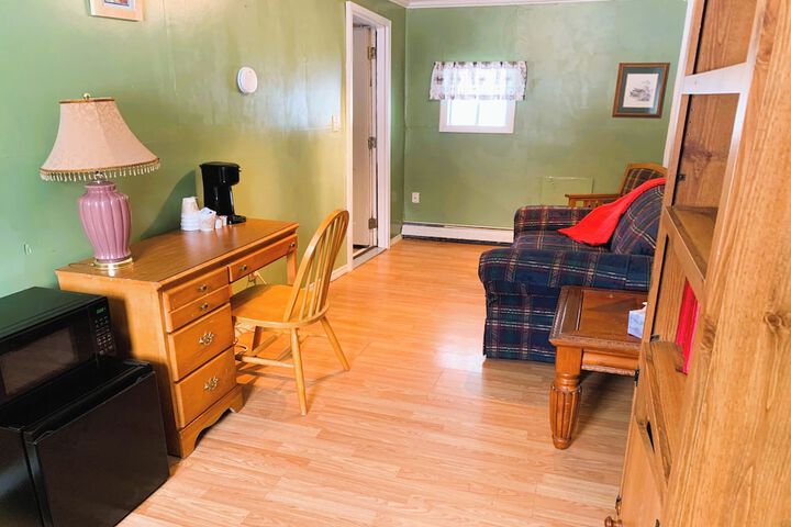 Room 8 of 69