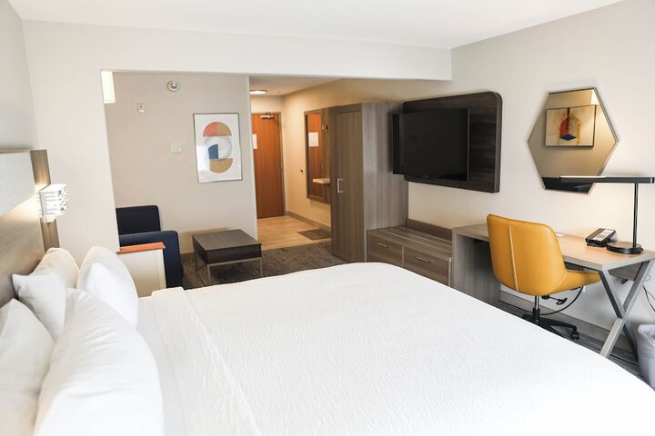 Holiday Inn Express Hotel & Suites Douglas by IHG