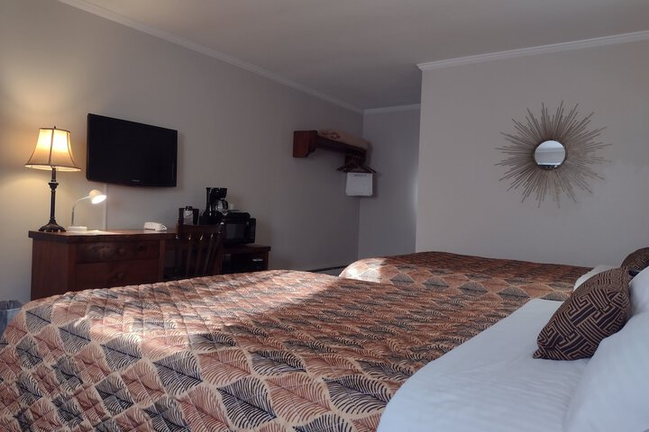 Room 44 of 76